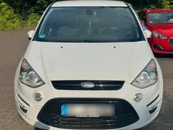 Weiß Gebraucht 2013 Ford S-MAX S Van / Kleinbus | 10.000 €