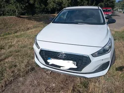 Weiß Gebraucht 2019 Hyundai i30 YES! Limousine | 12.600 € (Fairer Preis)