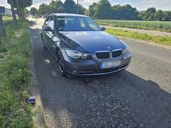Grau Gebraucht 2006 BMW 320 Limousine | 4.250 € (Guter Preis)
