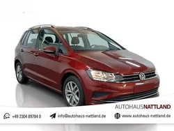 Rot Gebraucht 2018 VW Golf Sportsvan Comfortline Van / Kleinbus | 16.850 € (Fairer Preis)