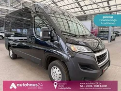 Schwarz Gebraucht 2020 Peugeot Boxer Premium Van | 20.990 € (Fairer Preis)