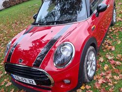 Rot Gebraucht 2019 Mini Cooper Kleinwagen | 16.500 € (Fairer Preis)