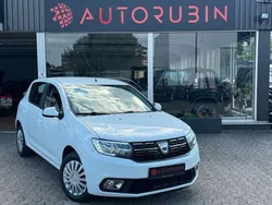 Weiß Gebraucht 2017 Dacia Sandero Lauréate Kleinwagen | 6.500 € (Fairer Preis)