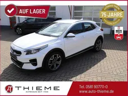 Deluxe weiß metallic Gebraucht 2022 Kia XCeed SUV | 21.864 € (Fairer Preis)