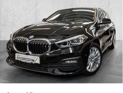 Schwarz Gebraucht 2022 BMW 118 Advantage Kleinwagen | 23.210 € (Fairer Preis)