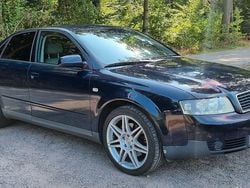 Blau Gebraucht 2002 Audi A4 Limousine | 1.600 € (Guter Preis)