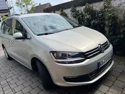 Silber Gebraucht 2014 VW Sharan Comfortline Van / Kleinbus | 17.000 € (Etwas zu teuer)