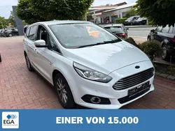 Weiß Gebraucht 2016 Ford S-MAX Titanium Van / Kleinbus | 17.940 € (Etwas zu teuer)