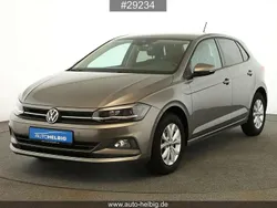 Limestone grey metallic Gebraucht 2020 VW Polo Highline Limousine | 15.390 € (Fairer Preis)