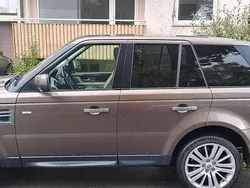Braun Gebraucht 2010 Land Rover Range Rover Sport SUV | 8.000 €