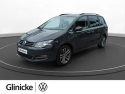 Grau Gebraucht 2021 VW Sharan Highline Van / Kleinbus | 31.980 € (Fairer Preis)