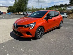 Orange Gebraucht 2023 Renault Clio V Evolution Limousine | 11.999 € (Guter Preis)
