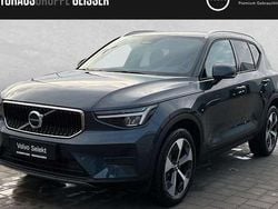 Blau Neu 2025 Volvo XC40 Core SUV | 36.750 € (Guter Preis)