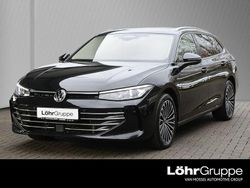 Schwarz Gebraucht 2024 VW Passat Elegance Kombi | 42.880 € (Teuer)