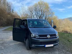 Grau Gebraucht 2016 VW T6 Van | 29.900 € (Teuer)