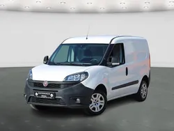 Weiß Gebraucht 2021 Fiat Doblò Van / Kleinbus | 8.999 € (Guter Preis)