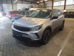 Grau kontrast grau/quarz silber (metallic) Gebraucht 2022 Opel Grandland X GS Line SUV | 18.980 € (Guter Preis)