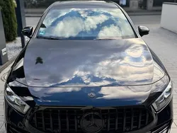 Schwarz Gebraucht 2020 Mercedes A200 AMG line Kleinwagen | 25.500 € (Fairer Preis)