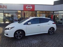 Weiß Gebraucht 2022 Nissan Leaf N-Connecta Kleinwagen | 14.970 € (Etwas zu teuer)