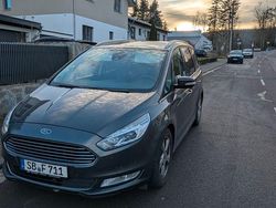 Grau Gebraucht 2015 Ford Galaxy Titanium Van / Kleinbus | 8.500 €