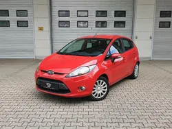 Rot Gebraucht 2012 Ford Fiesta Kleinwagen | 2.980 €