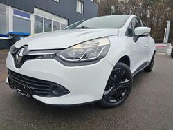 Weiß Gebraucht 2014 Renault Clio IV Dynamique Limousine | 4.500 € (Guter Preis)