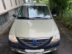 Grün Gebraucht 2008 Dacia Logan Limousine | 1.900 € (Fairer Preis)