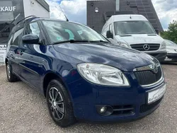 Blau Gebraucht 2009 Skoda Roomster Plus Edition Kombi | 2.990 € (Guter Preis)