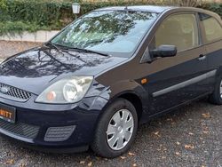 Blau Gebraucht 2006 Ford Fiesta Fun X Kleinwagen | 2.999 € (Teuer)