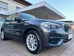 Grau Gebraucht 2017 BMW X3 Advantage SUV | 23.000 €