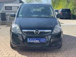 Schwarz Gebraucht 2013 Opel Zafira Van / Kleinbus | 4.200 € (Superpreis)