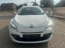Weiß Gebraucht 2011 Renault Mégane GrandTour Kombi | 3.200 € (Guter Preis)