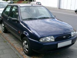 Blau Gebraucht 1996 Ford Fiesta Kleinwagen | 1.350 € (Fairer Preis)