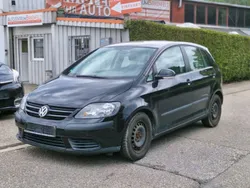 Schwarz Gebraucht 2005 VW Golf Plus Cross Trendline Van / Kleinbus | 2.990 € (Fairer Preis)