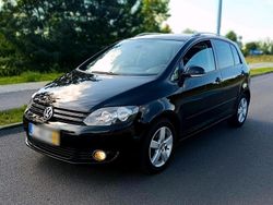 Schwarz Gebraucht 2010 VW Golf Plus Cross Van / Kleinbus | 4.000 € (Fairer Preis)