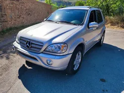 Silber Gebraucht 2002 Mercedes ML55 AMG AMG SUV | 14.500 €