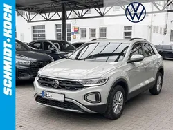 Ascotgrau Gebraucht 2024 VW T-Roc Life SUV | 25.450 € (Fairer Preis)