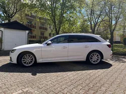 Weiß Gebraucht 2019 Audi A4 Design Kombi | 18.799 € (Fairer Preis)