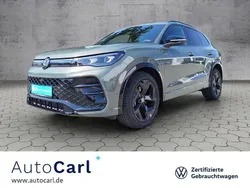 Grün Gebraucht 2024 VW Tiguan R-line SUV | 43.980 € (Etwas zu teuer)
