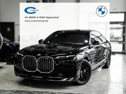 Saphirschwarz Gebraucht 2024 BMW i7 Executive Limousine | 82.777 €