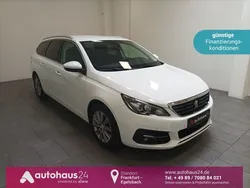 Weiß Gebraucht 2021 Peugeot 308 Allure Kombi | 14.970 € (Fairer Preis)