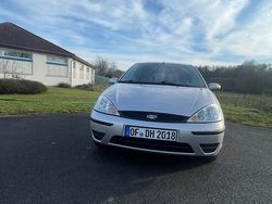 Grau Gebraucht 2004 Ford Focus Viva Kombi | 1.500 € (Fairer Preis)