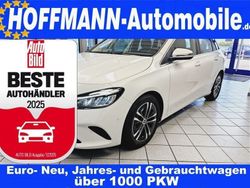 Weißmet. (metallic) Gebraucht 2023 Mercedes B200 Progressive Van / Kleinbus | 29.800 € (Guter Preis)
