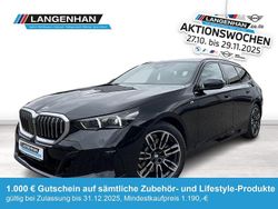 Schwarz Gebraucht 2024 BMW 520 M Sport Kombi | 55.940 € (Fairer Preis)