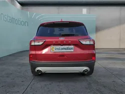 Rot Gebraucht 2023 Ford Kuga SUV | 25.899 € (Guter Preis)