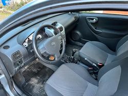 Grau Gebraucht 2006 Opel Corsa Kleinwagen | 1.000 €
