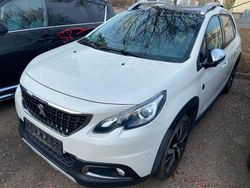 Weiß Gebraucht 2018 Peugeot 2008 Crossway SUV | 10.950 € (Etwas zu teuer)
