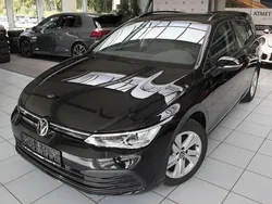 Schwarz Gebraucht 2023 VW Golf VIII Limousine | 22.990 € (Guter Preis)