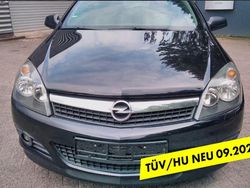 Schwarz Gebraucht 2009 Opel Astra GTC Coupé | 3.499 € (Etwas zu teuer)
