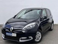 Schwarz Gebraucht 2016 Renault Mégane III LIMITED Van / Kleinbus | 10.995 € (Teuer)